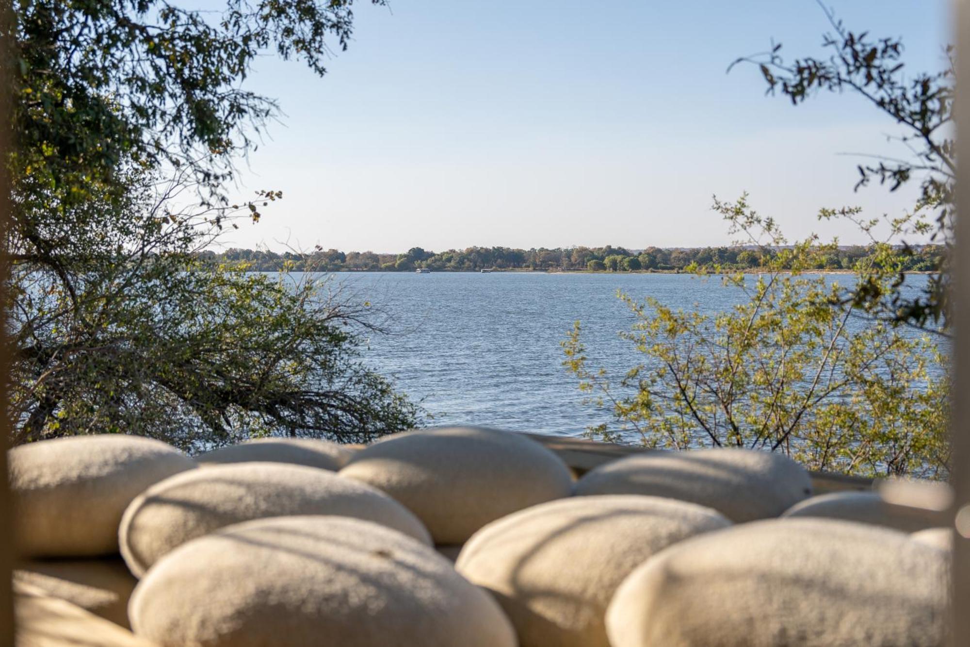 Victoria Falls River Lodge Eksteriør billede